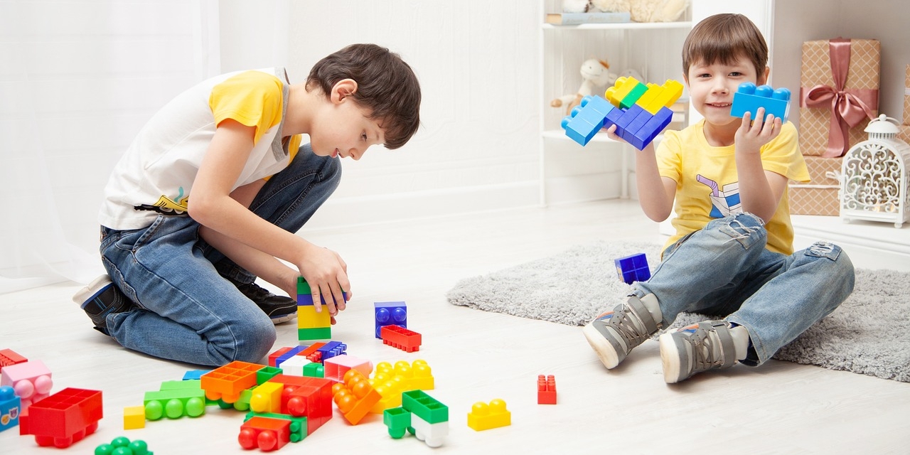 Read more about the article 10 Inspirasi dan Contoh Permainan Anak yang Mendidik